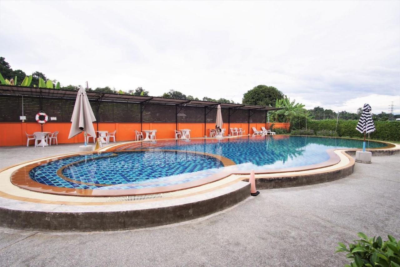 Maerim Villa&Pool Mae Rim Exteriör bild