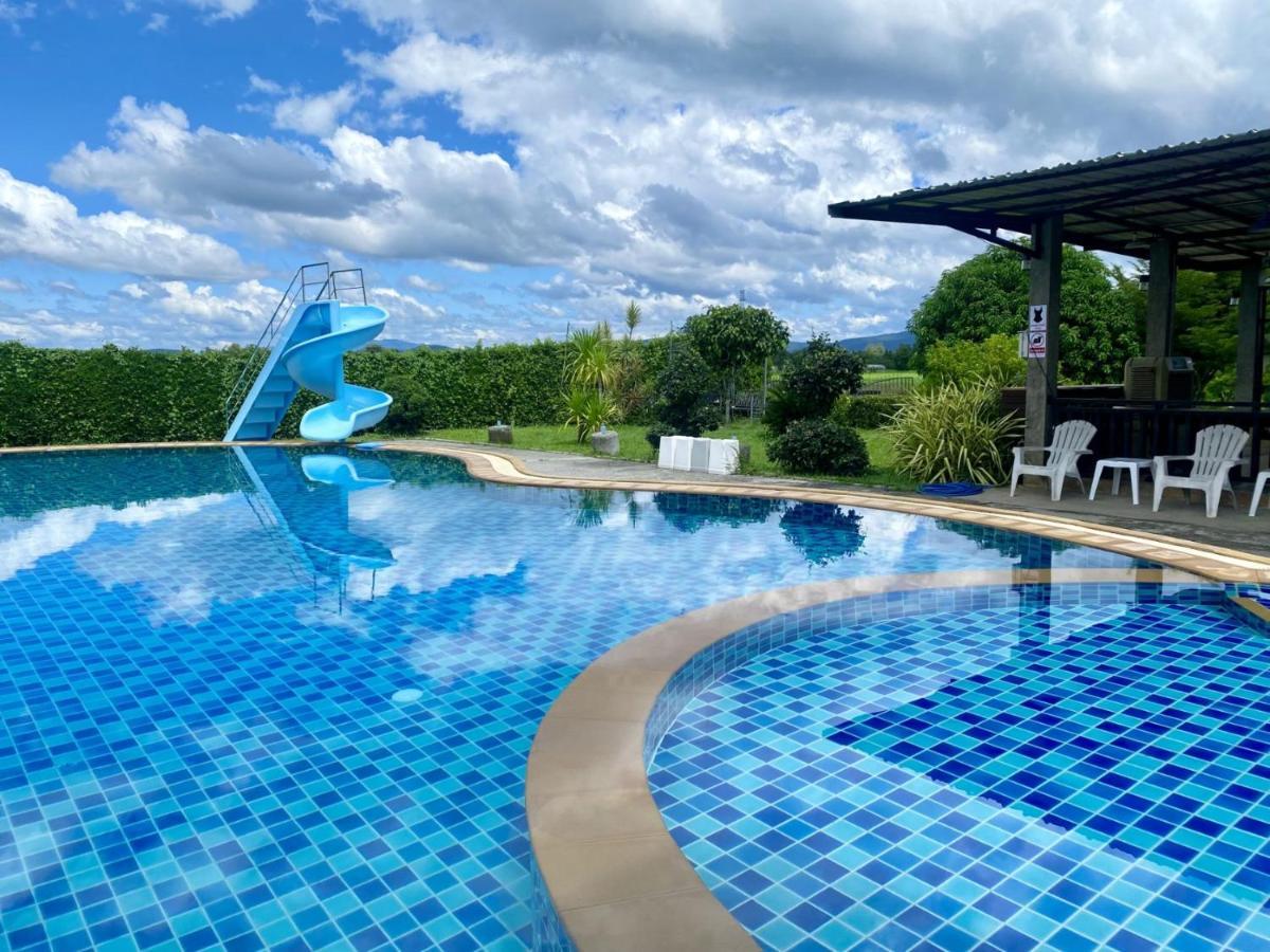Maerim Villa&Pool Mae Rim Exteriör bild